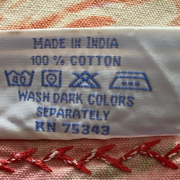 Set of 4 100% Cotton Large Floral Print Placemats by April Cornell - Picture 14 of 14